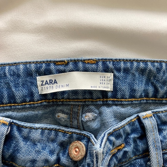 Zara Denim Cropped Straight Leg Jeans - Picture 5 of 5